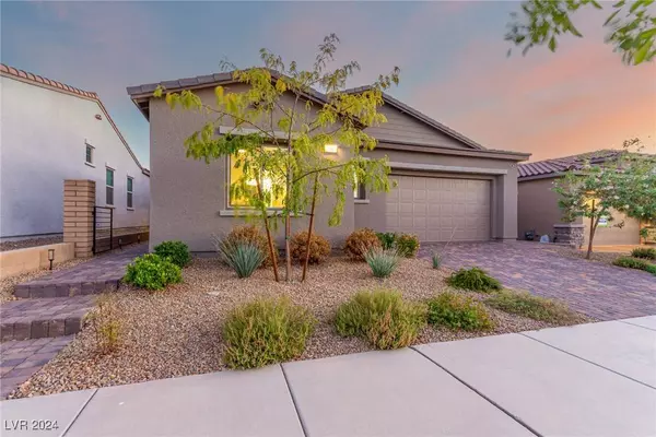 715 Cadence View Way, Henderson, NV 89011
