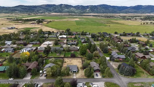 8396 RED HAWK Trail, Victor, ID 83455