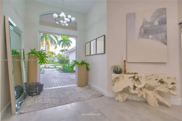 2517 Provence cir, Weston, FL 33327