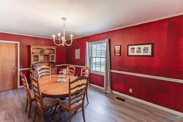 47 Jarvis Drive, Falkville, AL 35622