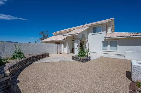 3839 Branding Iron DR, Bullhead City, AZ 86442