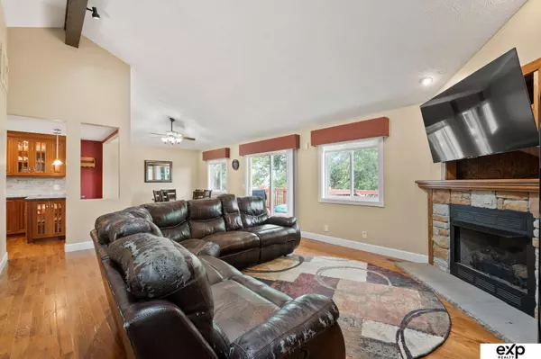 12910 Corby Street, Omaha, NE 68164