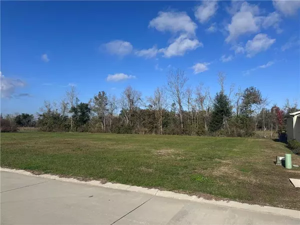 238 RIVER PLACE DR, Hahnville, LA 70057