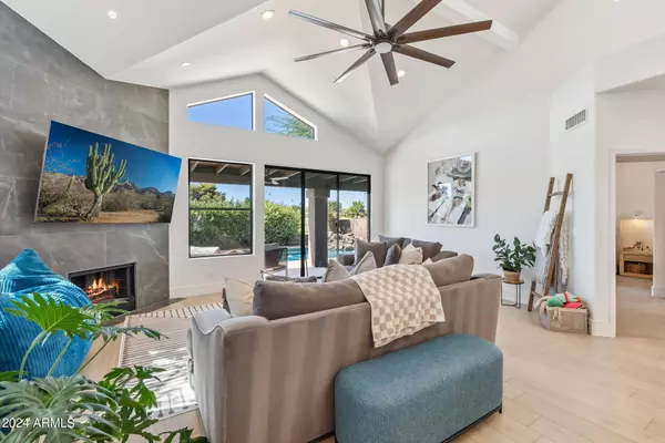 11846 N 40TH Place, Phoenix, AZ 85028