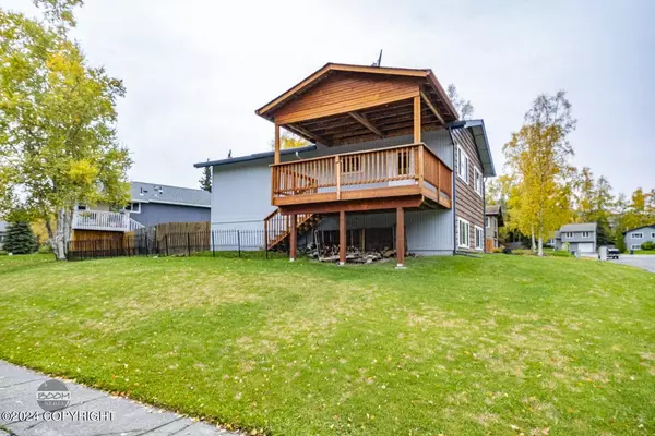 17707 Kiloana CIR, Eagle River, AK 99577