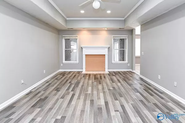 100 Clubhouse Lane, Madison, AL 35757