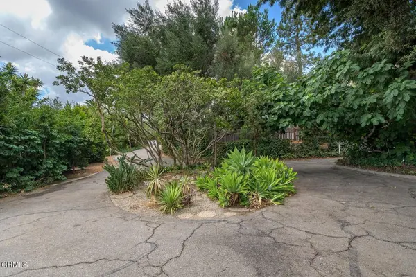 4644 Palm DR, La Canada Flintridge, CA 91011