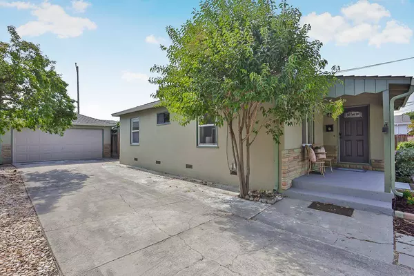 834 W Iowa AVE, Sunnyvale, CA 94086