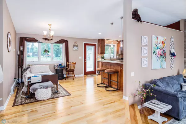 503 4th AVE NE, Dilworth, MN 56529