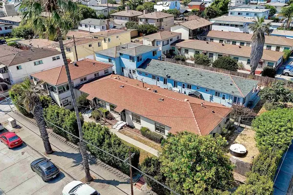 2073 79 Reed AVE, San Diego, CA 92109