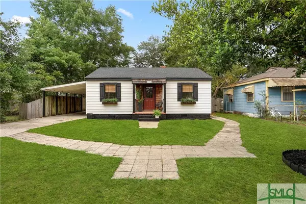 2212 Hawthorne ST, Savannah, GA 31404