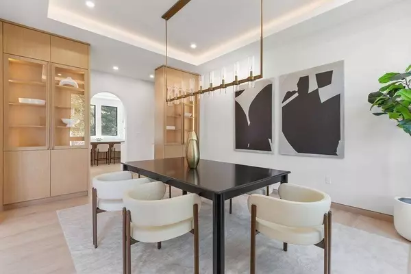 52 Sharpe Rd, Newton, MA 02468