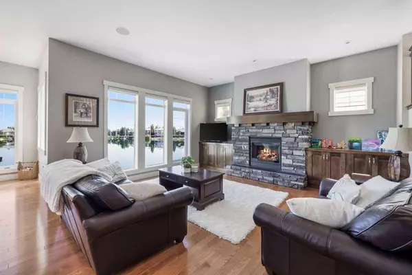 371 Chapala PT SE, Calgary, AB T2X 0A2