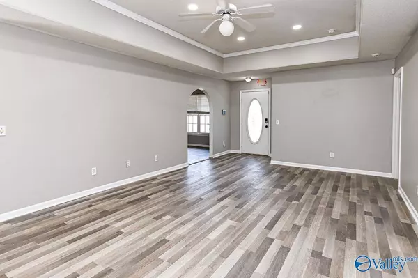 100 Clubhouse Lane, Madison, AL 35757