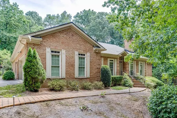 125 Spalding Ridge WAY, Atlanta, GA 30350