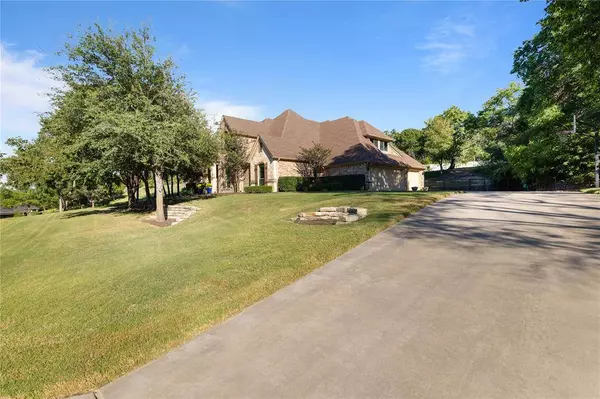 1522 Hunterglenn Drive, Willow Park, TX 76008