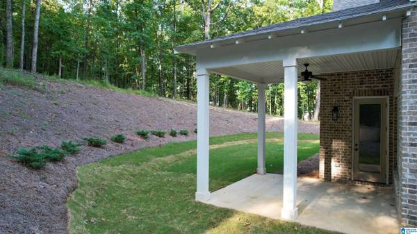 708 HICKORY HOLLOW, Chelsea, AL 35043