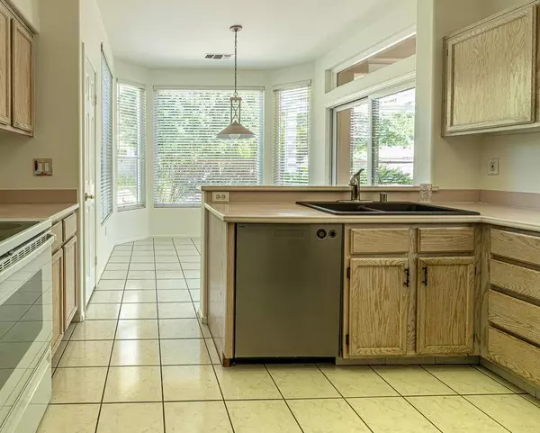 38446 Brandywine AVE, Palm Desert, CA 92211