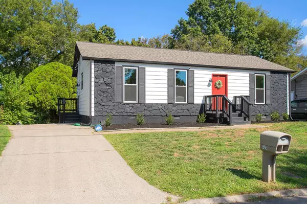 4124 Eastview Dr, Nashville, TN 37211