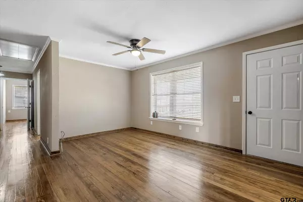 2319 County Road 3718, Athens, TX 75752