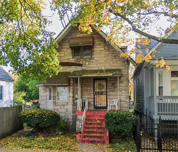 845 W 50th PL, Chicago, IL 60609