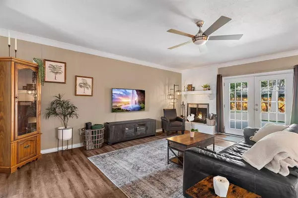 2807 Bois D Arc Street, Commerce, TX 75428