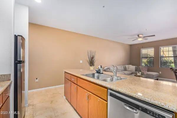 5302 E VAN BUREN Street #1067, Phoenix, AZ 85008