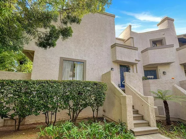 8450 Via Sonoma #104, La Jolla, CA 92037
