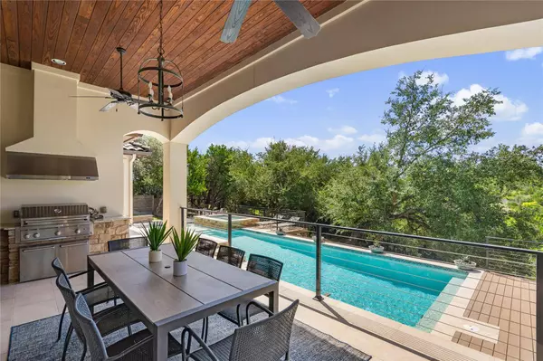 307 Camino Arbolago, Lakeway, TX 78734