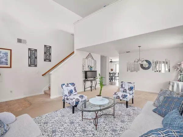 2636 W Payson Avenue, Visalia, CA 93291