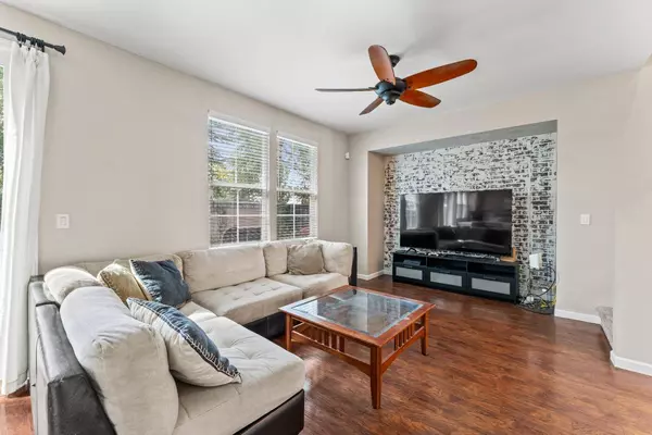 8908 Cortina CIR #77, Roseville, CA 95678