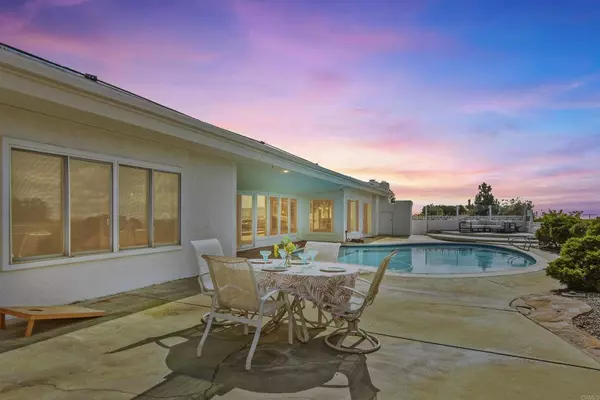 7960 Shadow Hill Drive, La Mesa, CA 91941