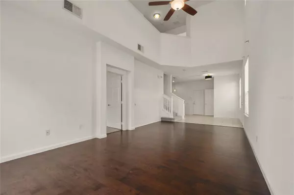 1760 SPICEBUSH CT, Orlando, FL 32828