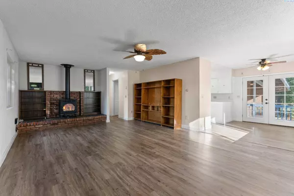 714 S Park, Rosalia, WA 99170