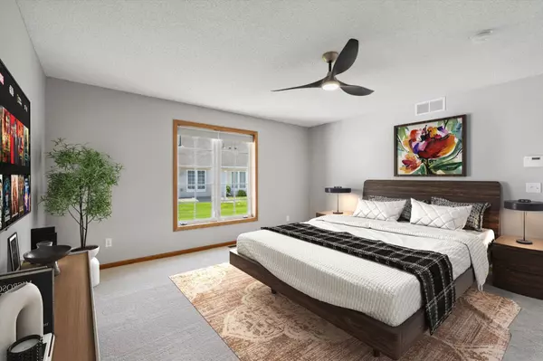 17277 Deerfield DR SE, Prior Lake, MN 55372