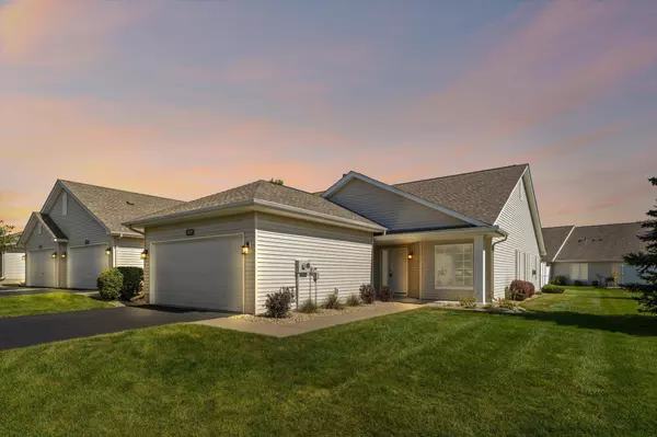 17277 Deerfield DR SE, Prior Lake, MN 55372