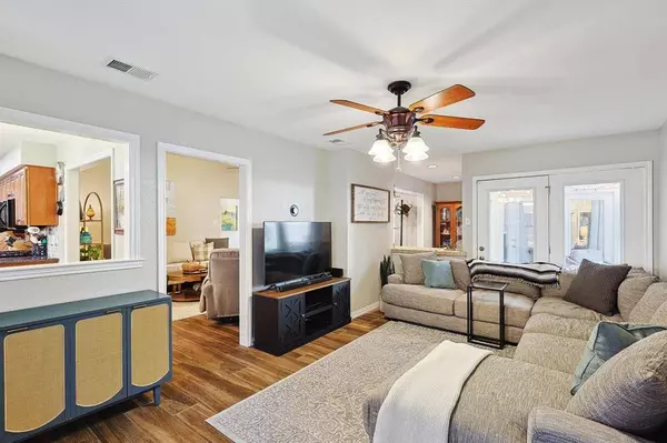 1618 Clydesdale Drive, Lewisville, TX 75067