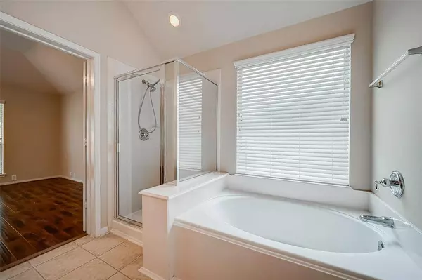 3311 Chadington Ln, Spring, TX 77388-2996