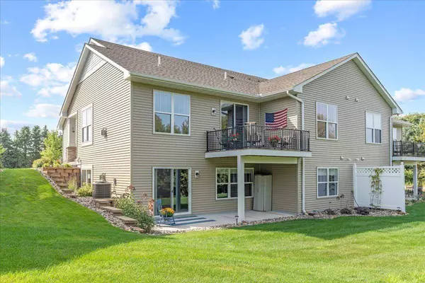 651 Maple CT, New Richmond, WI 54017