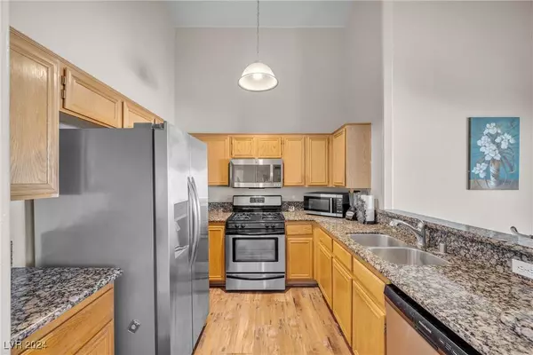 2518 Old Town Drive, North Las Vegas, NV 89031