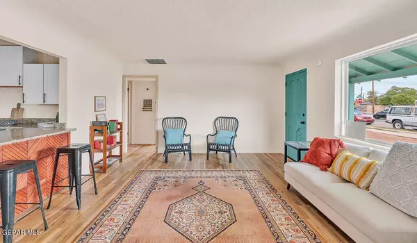 5037 BRAGG AVE, El Paso, TX 79904