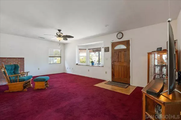 1119 Boulevard Pl, El Cajon, CA 92020