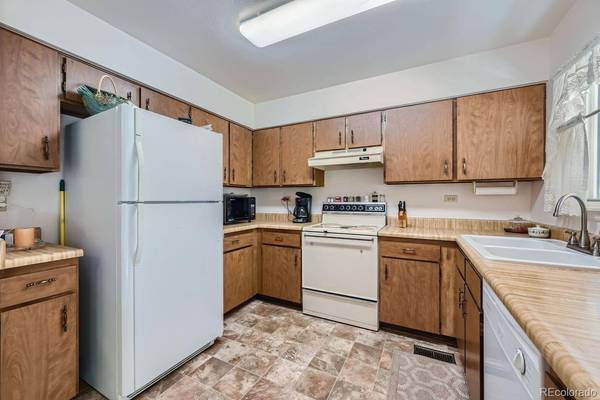 16065 E Oxford DR, Aurora, CO 80013