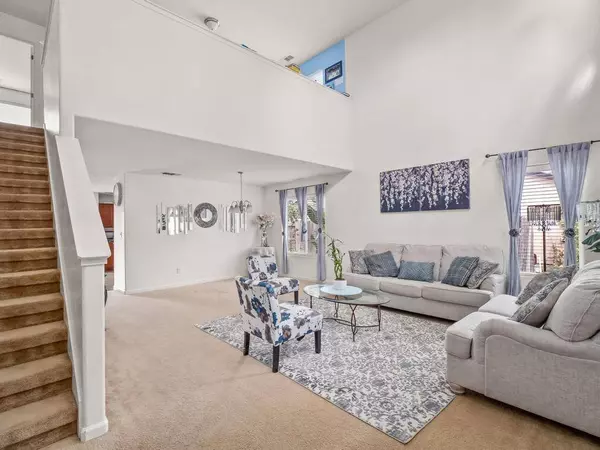 2636 W Payson Avenue, Visalia, CA 93291