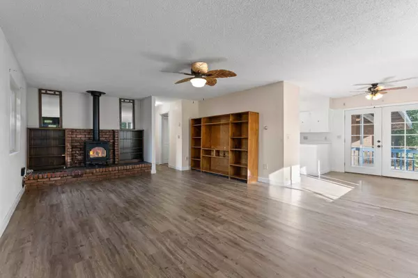 714 S Park Ave, Rosalia, WA 99170