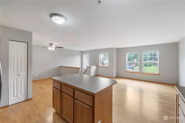 10307 140th Street Ct E #6, Puyallup, WA 98374