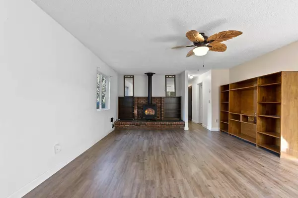 714 S Park Ave, Rosalia, WA 99170