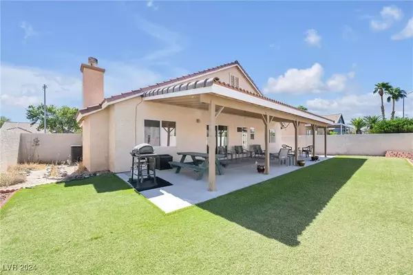 2518 Old Town Drive, North Las Vegas, NV 89031