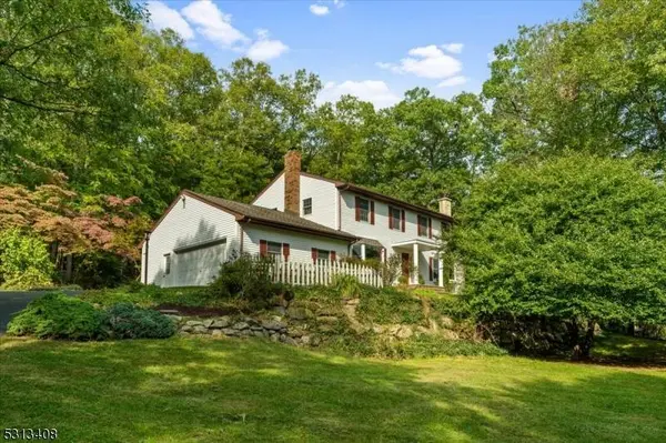 21 Little Big Horn, Ringwood Boro, NJ 07456