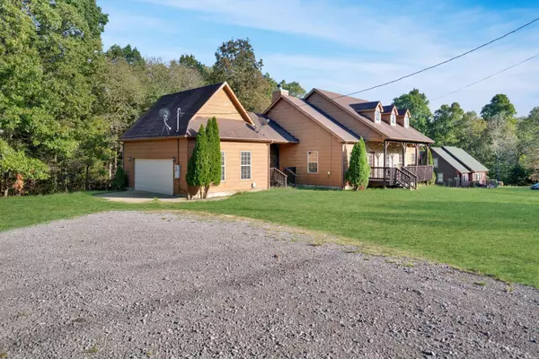 127 Jerry Smith Rd, Indian Mound, TN 37079